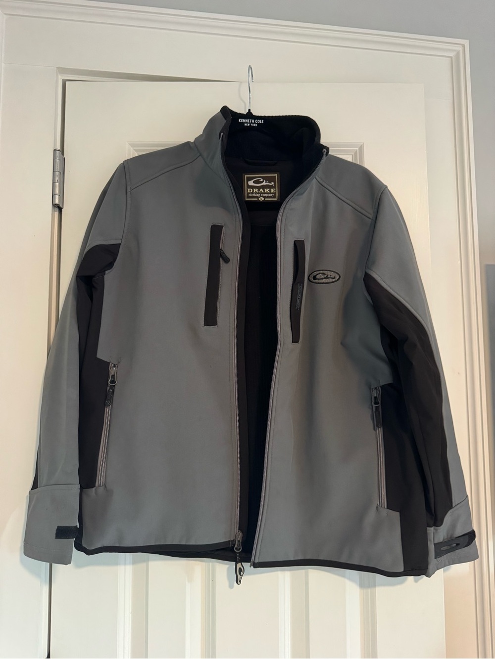 Drake Windproof Tech Jacket - Picture 2 of 4
